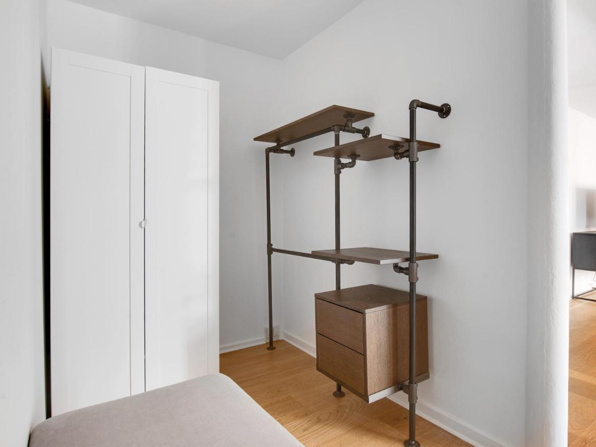 Apartment Sanders - Pleasant Four-bedroom In The Lovely Capital